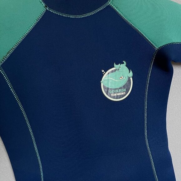 Team Magnus Blue and Green Wet Suit Size 152 (11-12 yrs old) - Picture 3 of 7